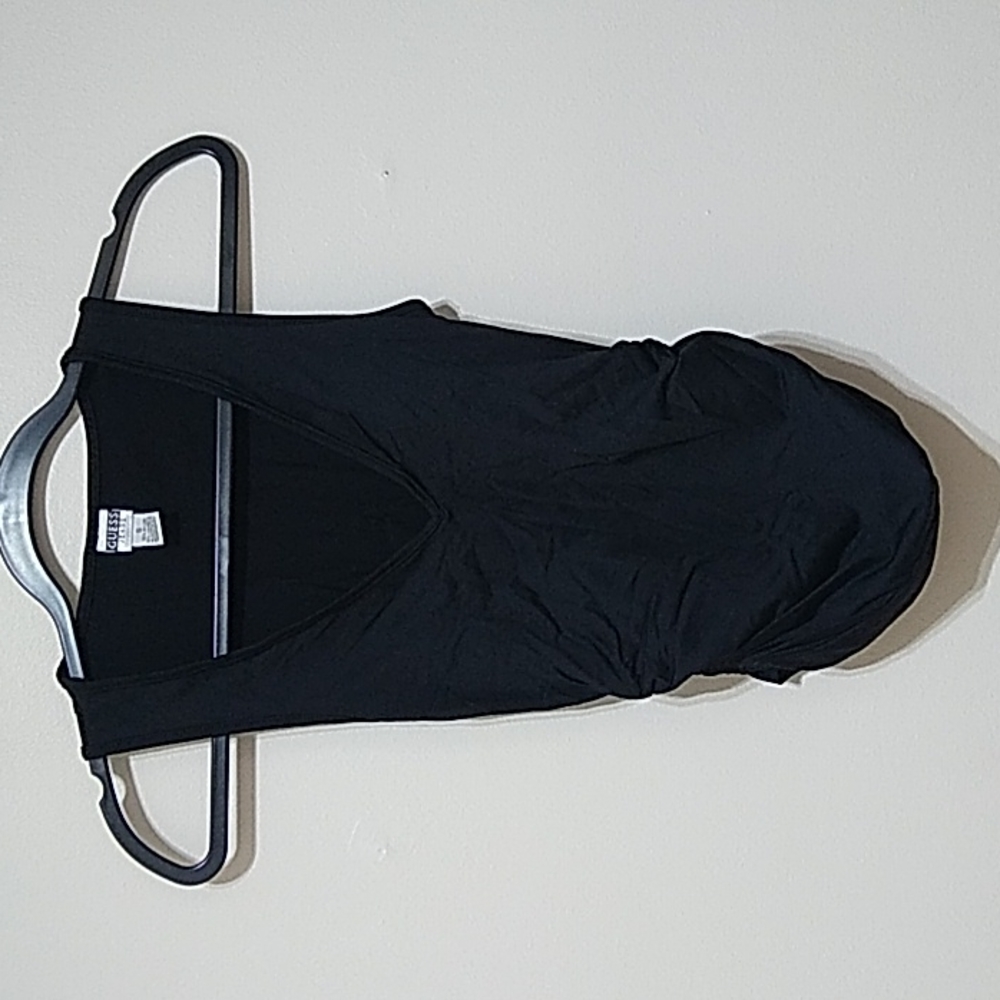 Guess Sleeveless Blqck Top